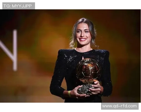 足球女神风采尽显球场 外貌与实力并存的足球女星头像解析